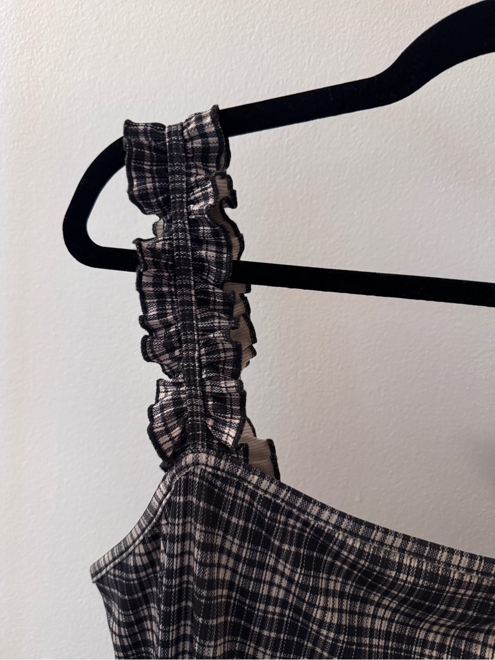 Plaid Ruffled Bodysuit - Picture 2 of 3